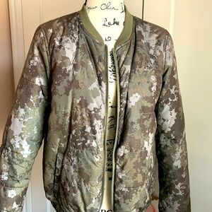 Aeropostal floral camo bomber puffer